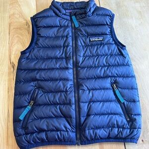 Patagonia Down Sweater Vest Navy Size 4T Boys/ girls Jacket Insulated